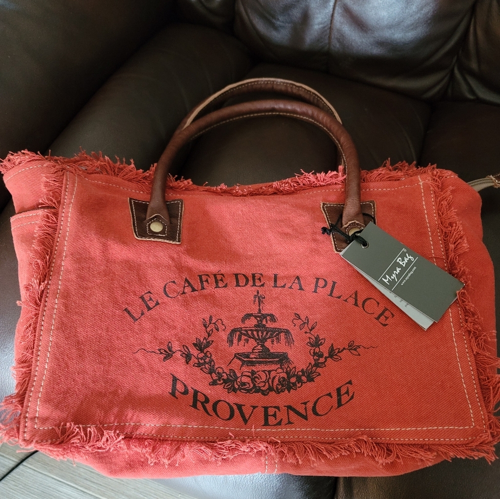 Myra tote
